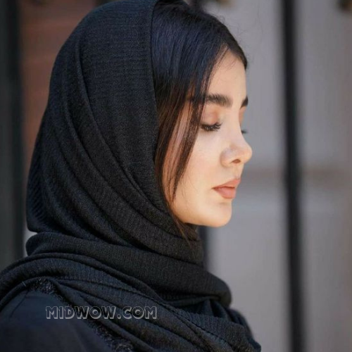 alone girl dp in hijab (3)